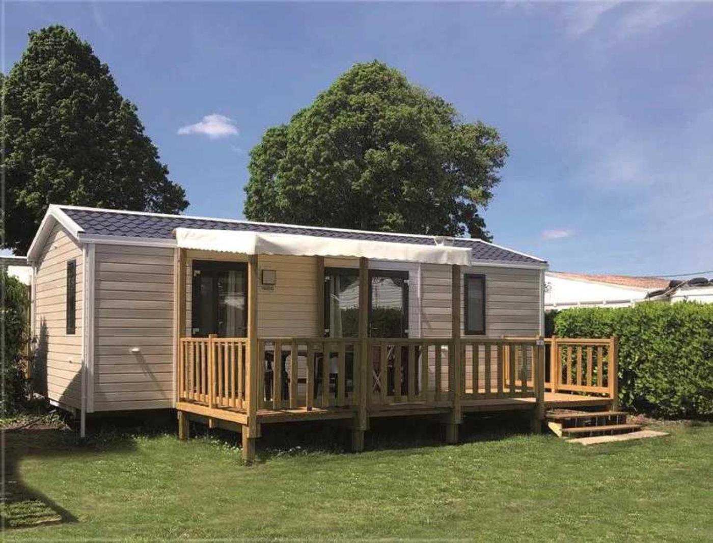 3 Etoiles - Piscine - Ccaihff Campsite
